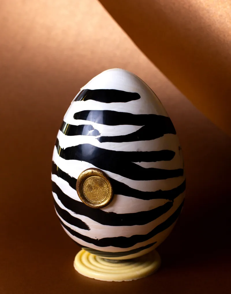 Uovo di Pasqua Tema Zebra